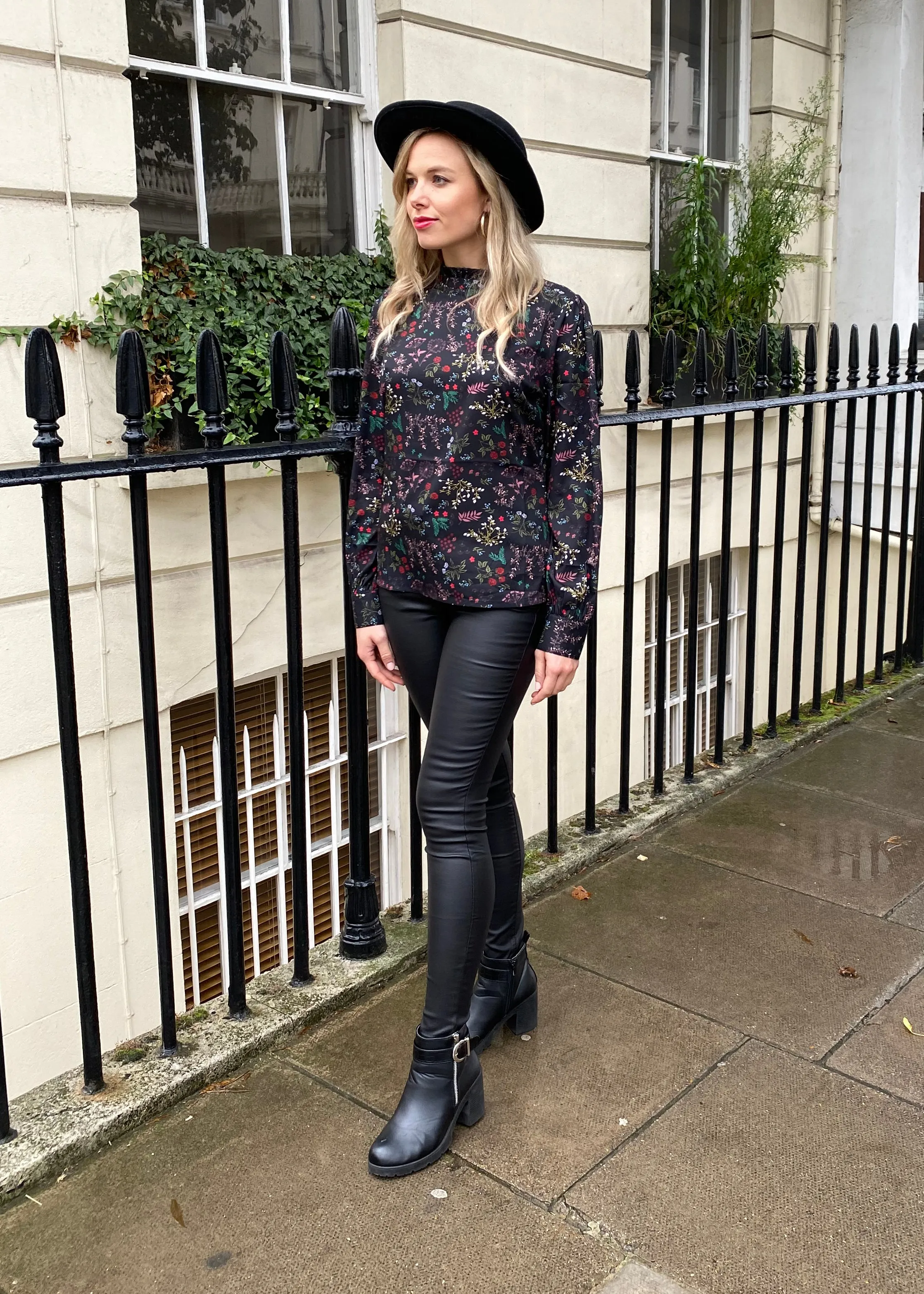 Black Floral Print Long Sleeve Blouse