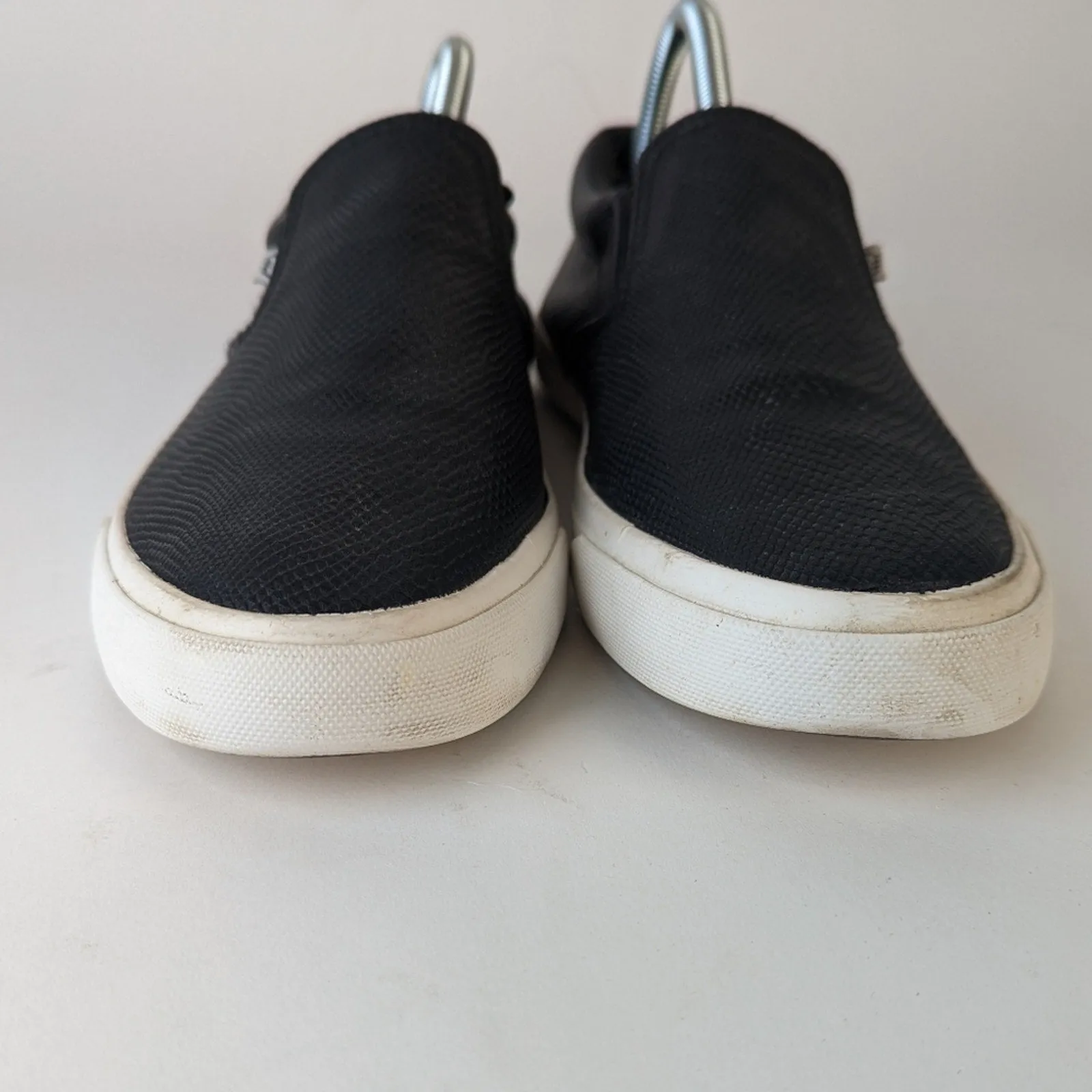 LAMO Piper Women's Slip-On Sneakers- 9.5