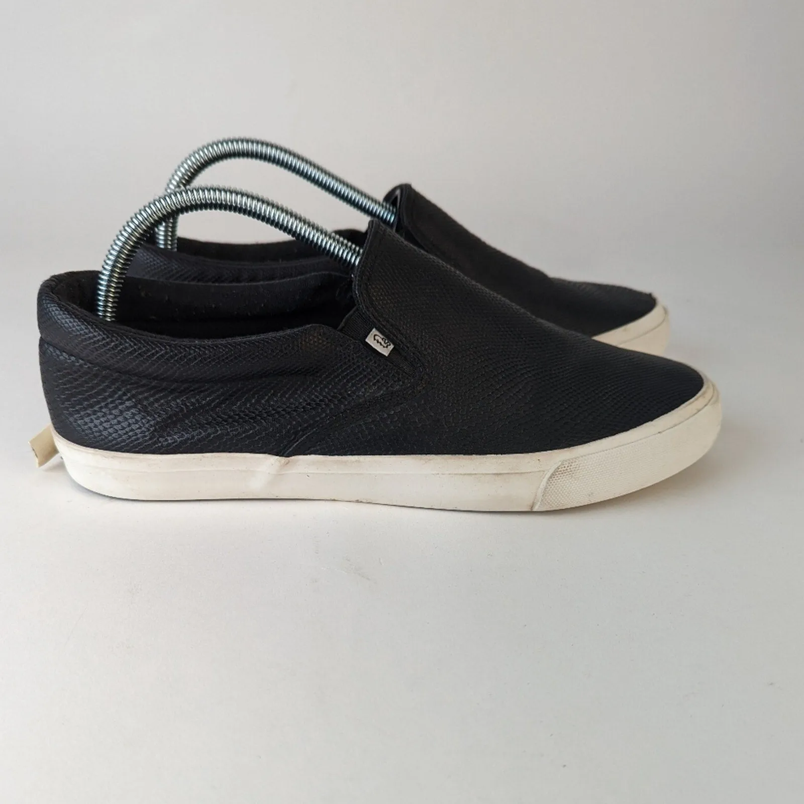 LAMO Piper Women's Slip-On Sneakers- 9.5