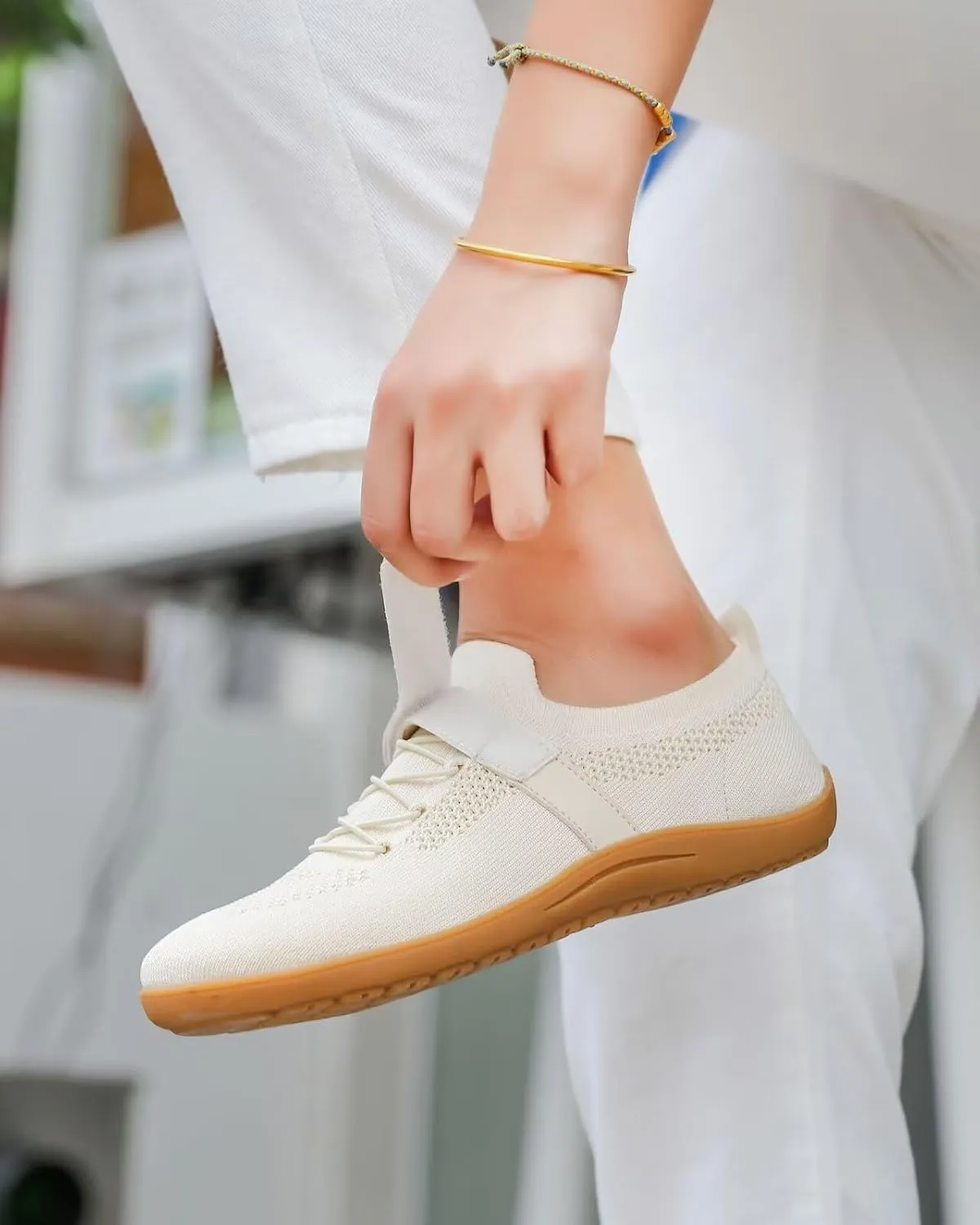 Womens Wide Toe Walking Shoes Casual Tennis Gym Athletic Flats Slip-on Sneakers with Hook and Loop Strap