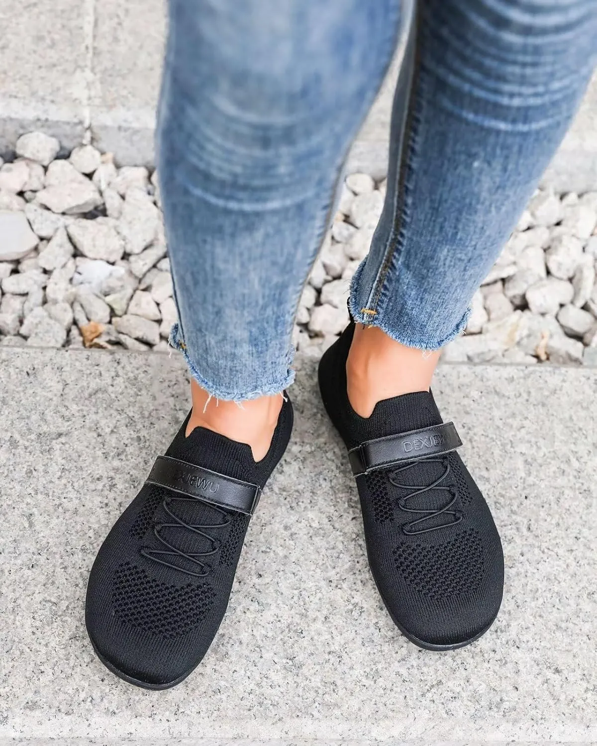 Womens Wide Toe Walking Shoes Casual Tennis Gym Athletic Flats Slip-on Sneakers with Hook and Loop Strap